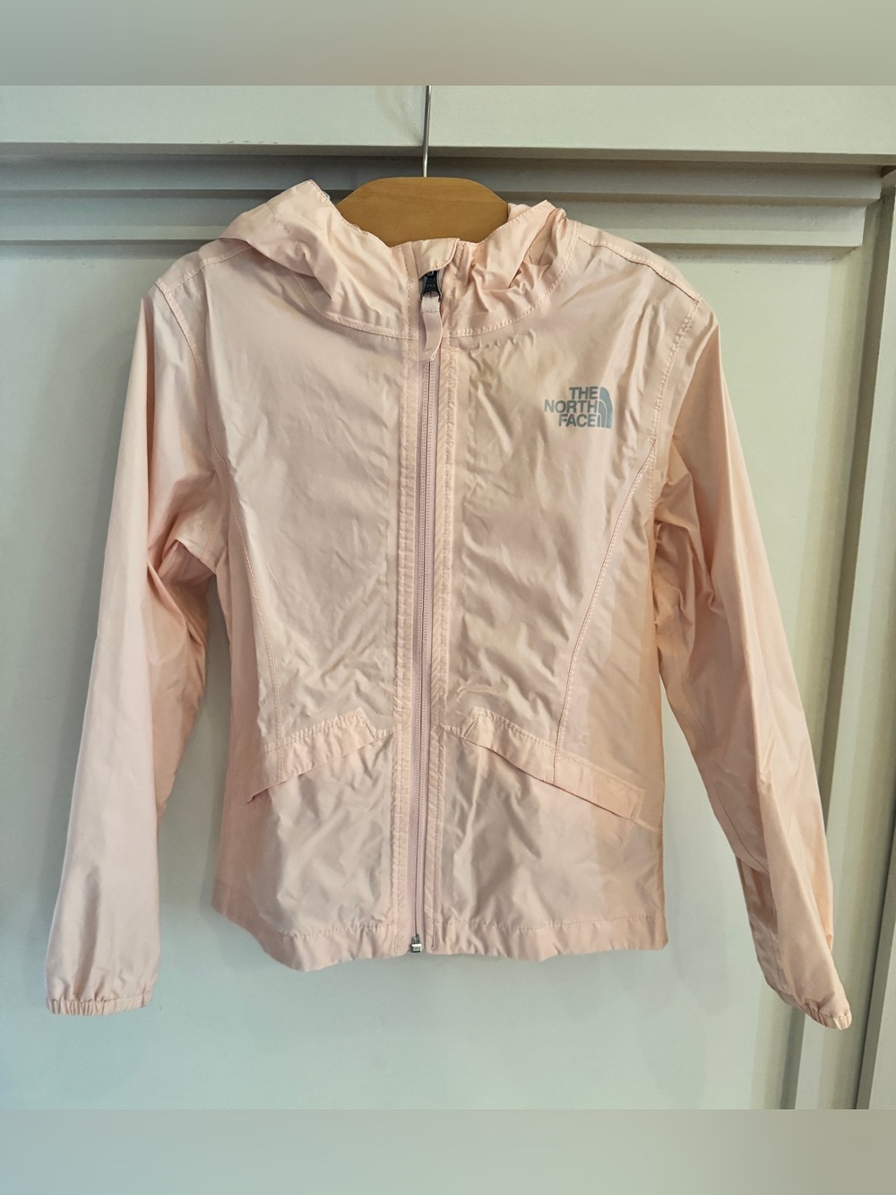 The North Face Kids Lightweight Hooded Raincoat Pale Pink size XS / 6